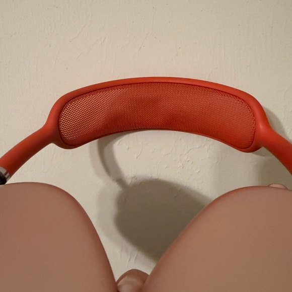 Apple AirPods Max Pink Over-Ear Headphones | Authentic | Used - Picture 7 of 9